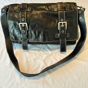 Francesco Biasia Black Leather Shoulder Bag.